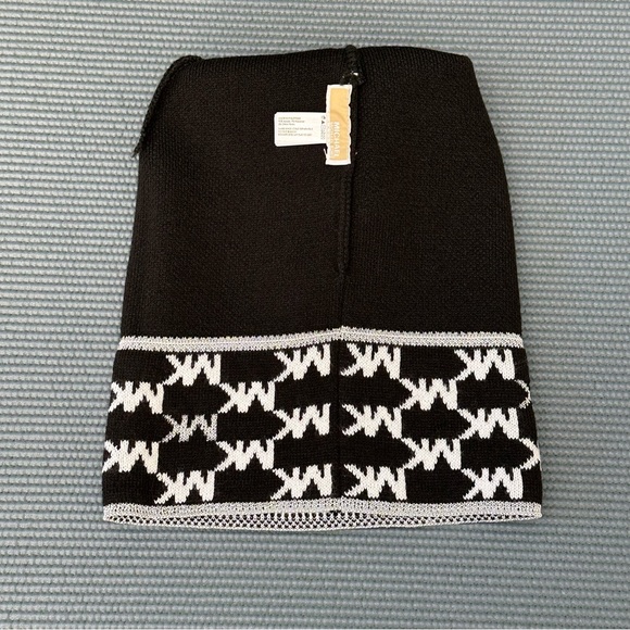 Michael Michael Kors Womens Knit Cuffed Winter Beanie Hat 539330C Black Multi OS - Picture 12 of 15
